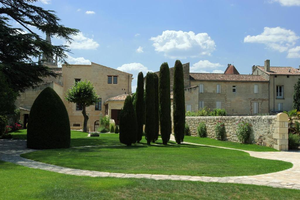 Hotel Au Logis Des Remparts Saint-Émilion Eksteriør billede
